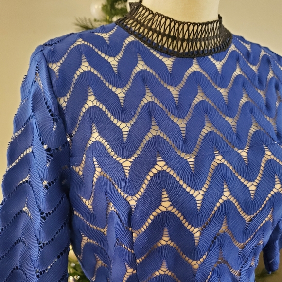 Jax Black Label blue lace midi open back high neck - Picture 4 of 8